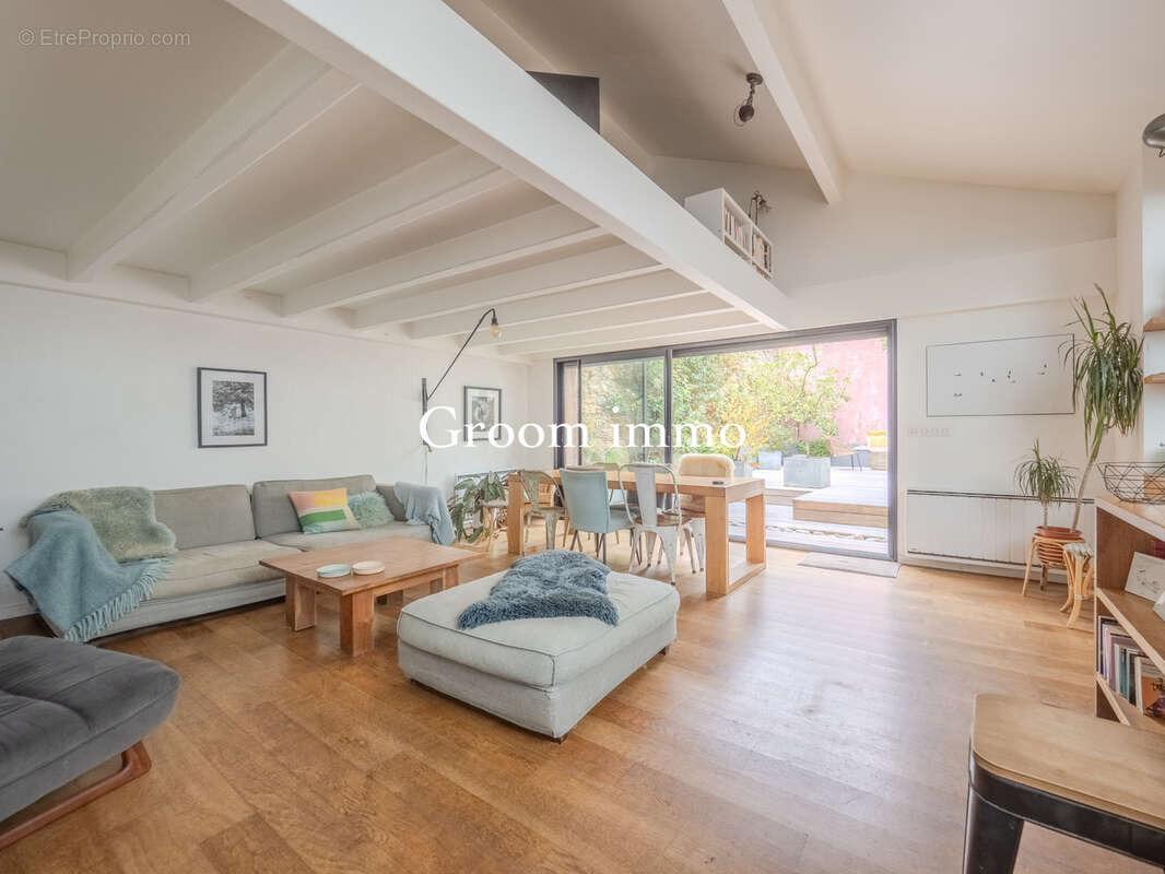 Biarritz - au coeur du quartier Beaurivage - bel appartement avec cour privative de 60 m2 - photo 4