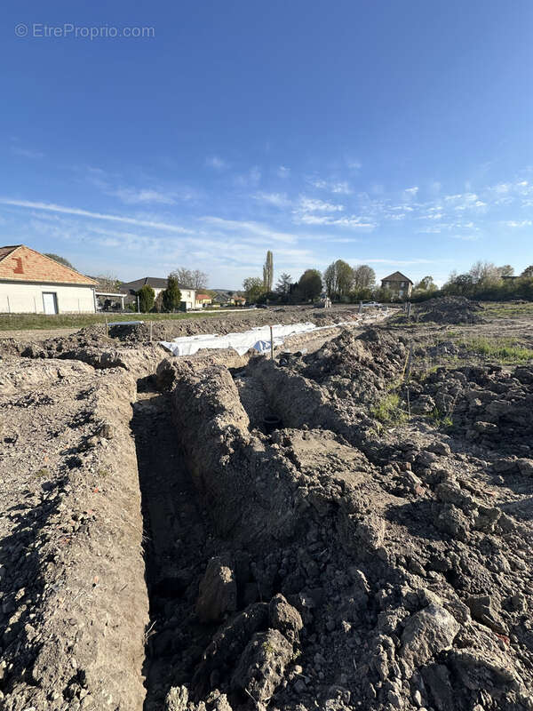 Terrain à PIBLANGE