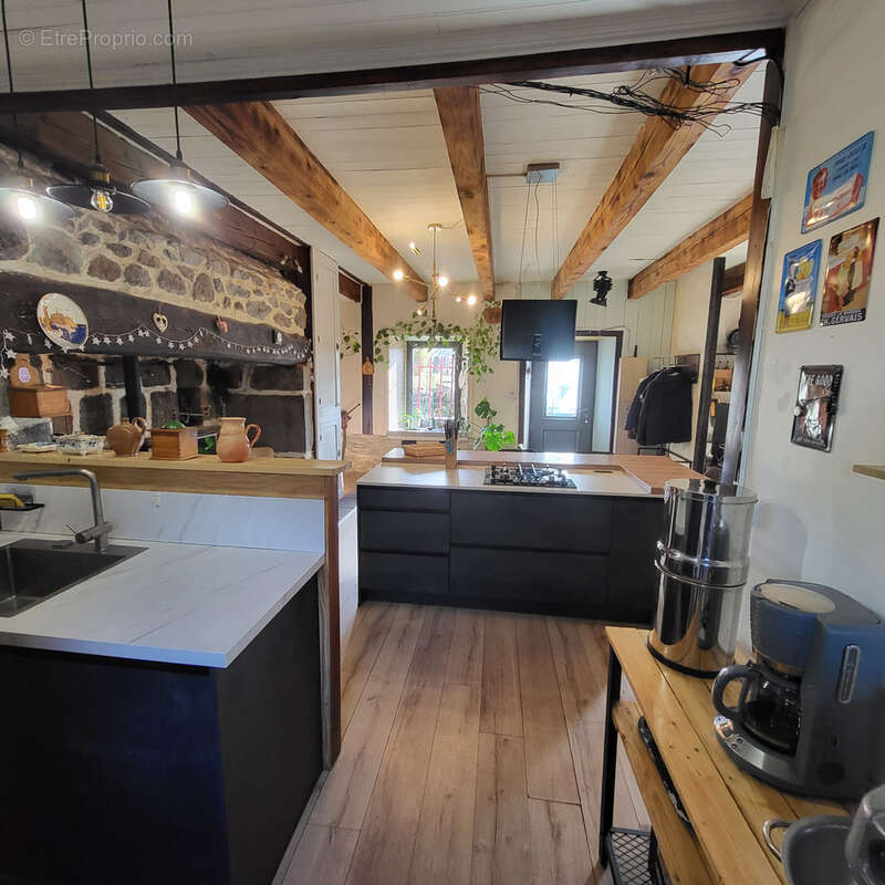 Maison à SAINT-SATURNIN