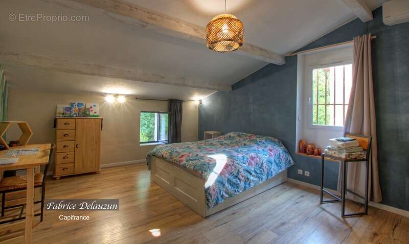 Propriete à vendre 9 pièces MAILLANE (13) - photo 11
