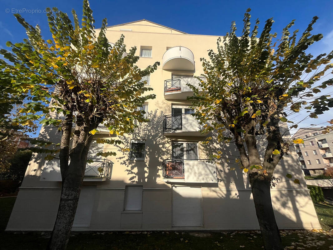 Appartement à BONDY