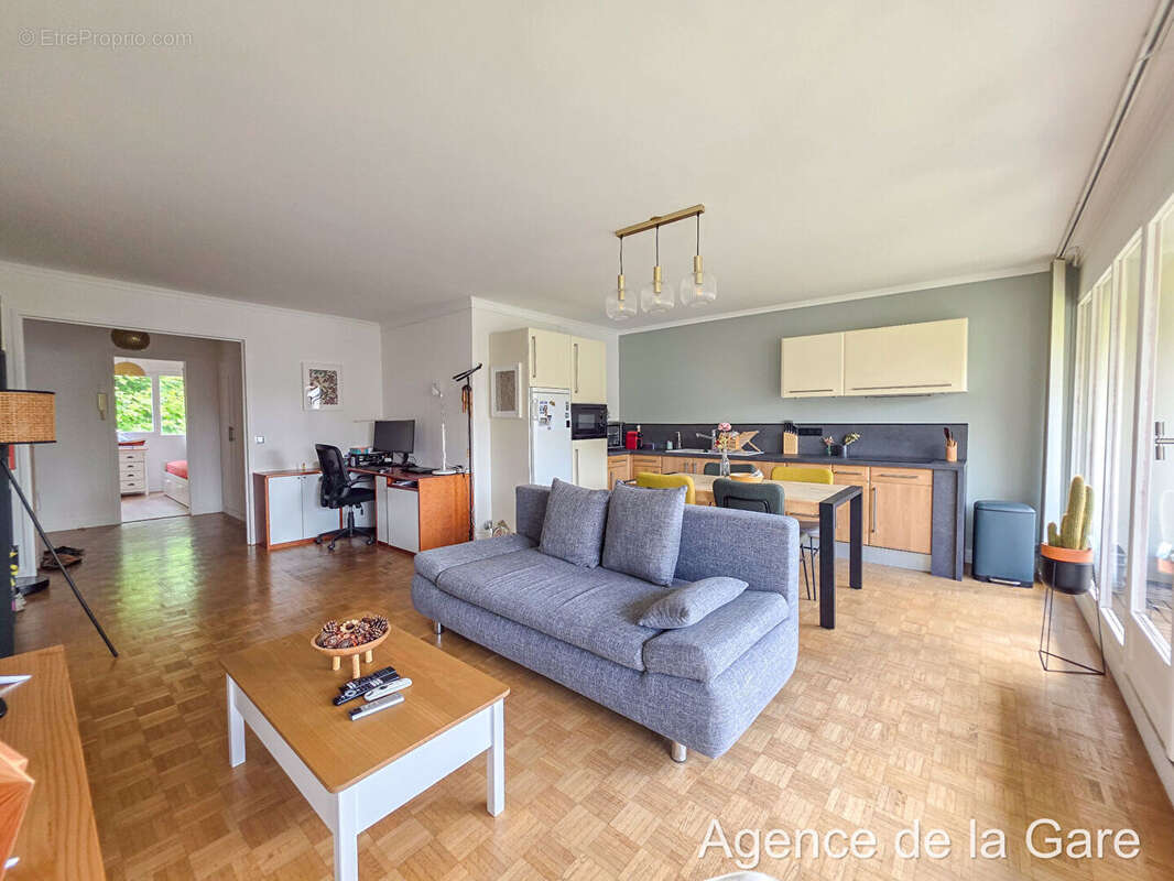 Appartement à MAISONS-LAFFITTE