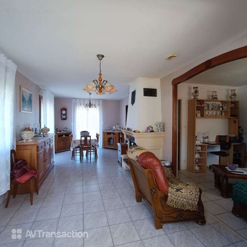 Maison à GRAY