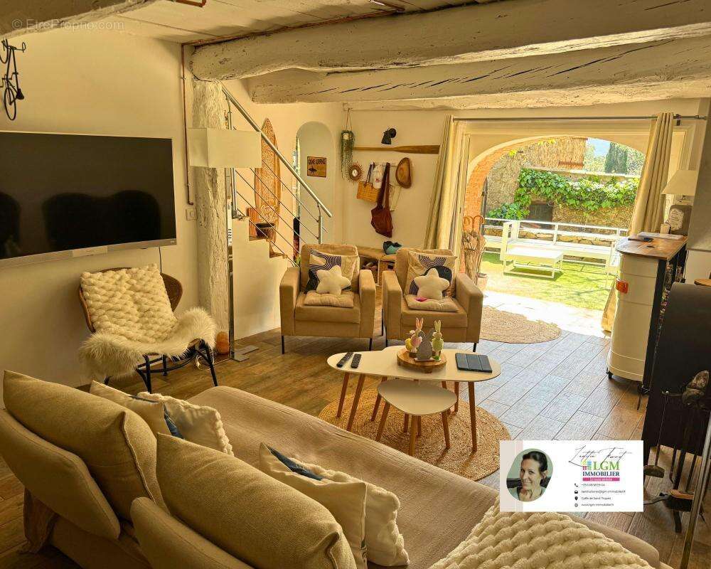 Maison à PLAN-DE-LA-TOUR