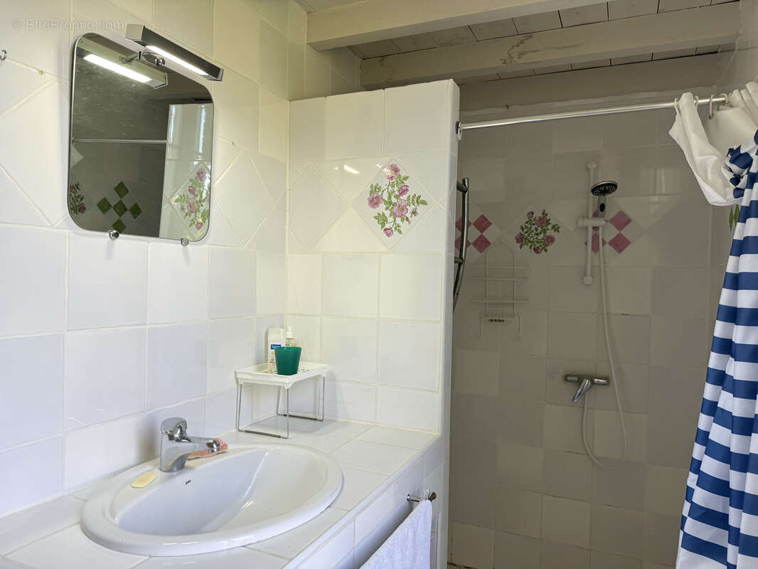 Maison à TOMBEBOEUF