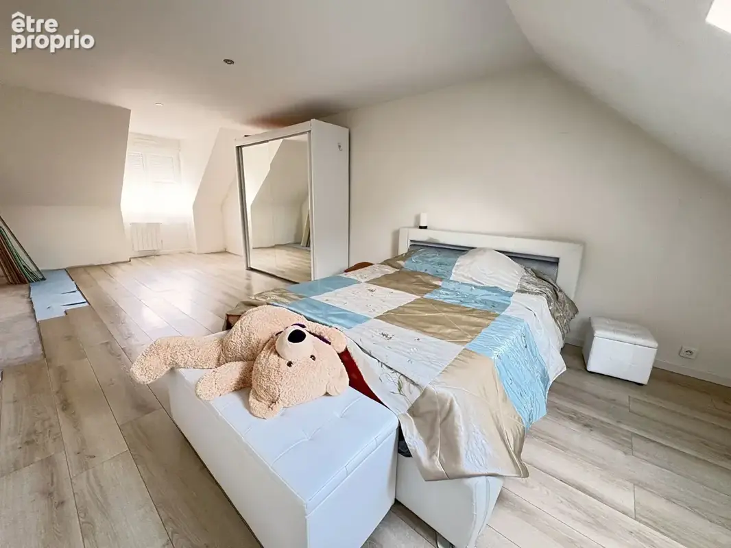 Maison spacieuse 8 pièces à vendre à Méru - Rare sur le marché - photo 12