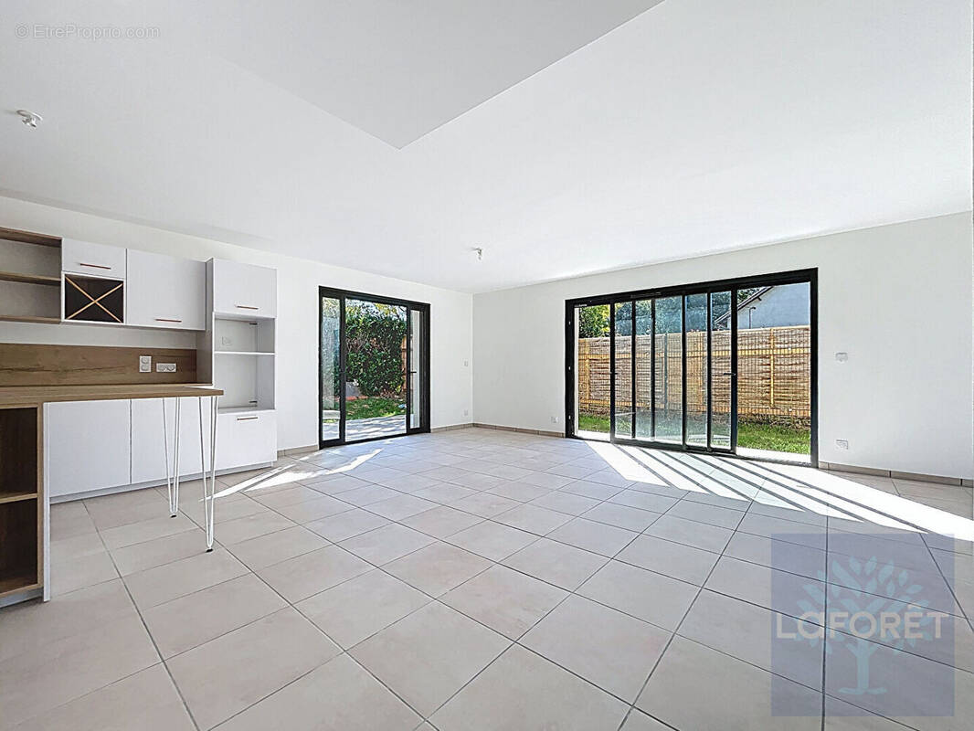 Maison à ESCALQUENS