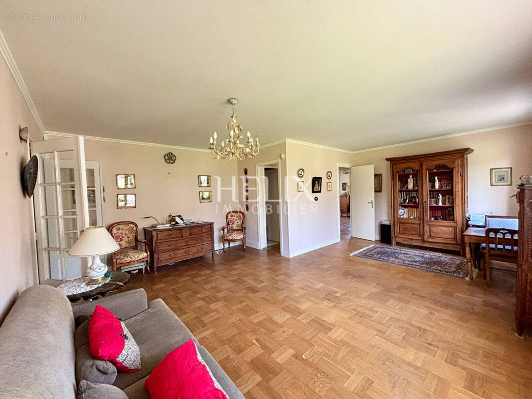 Appartement à SAINT-GERMAIN-EN-LAYE
