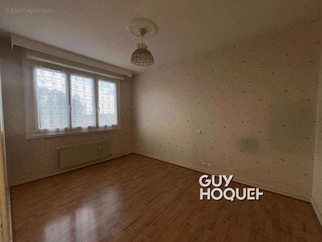 Appartement à GUEUGNON