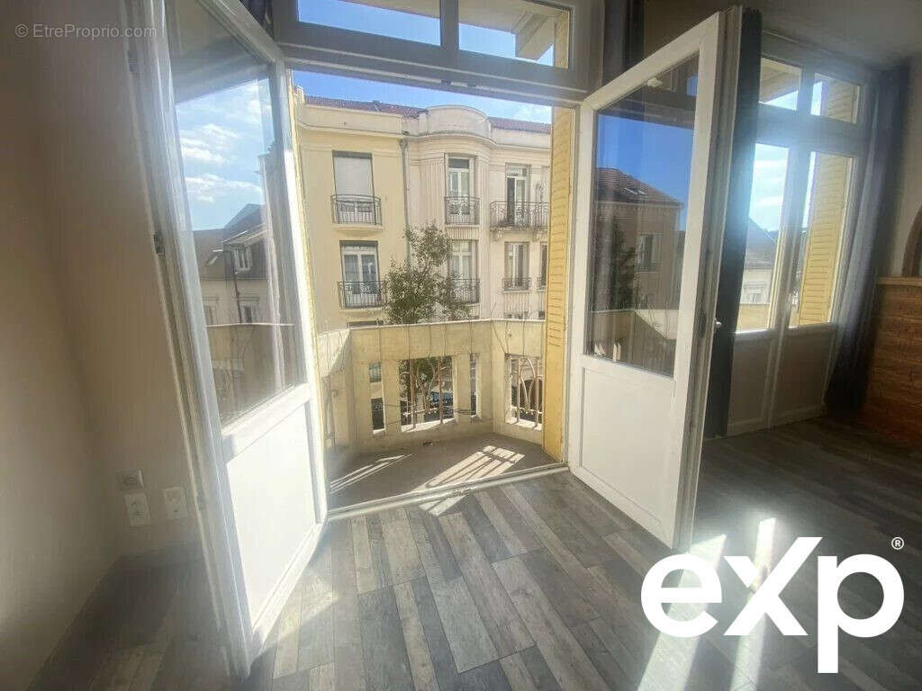 Appartement à VICHY