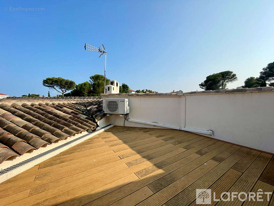 Maison à FREJUS