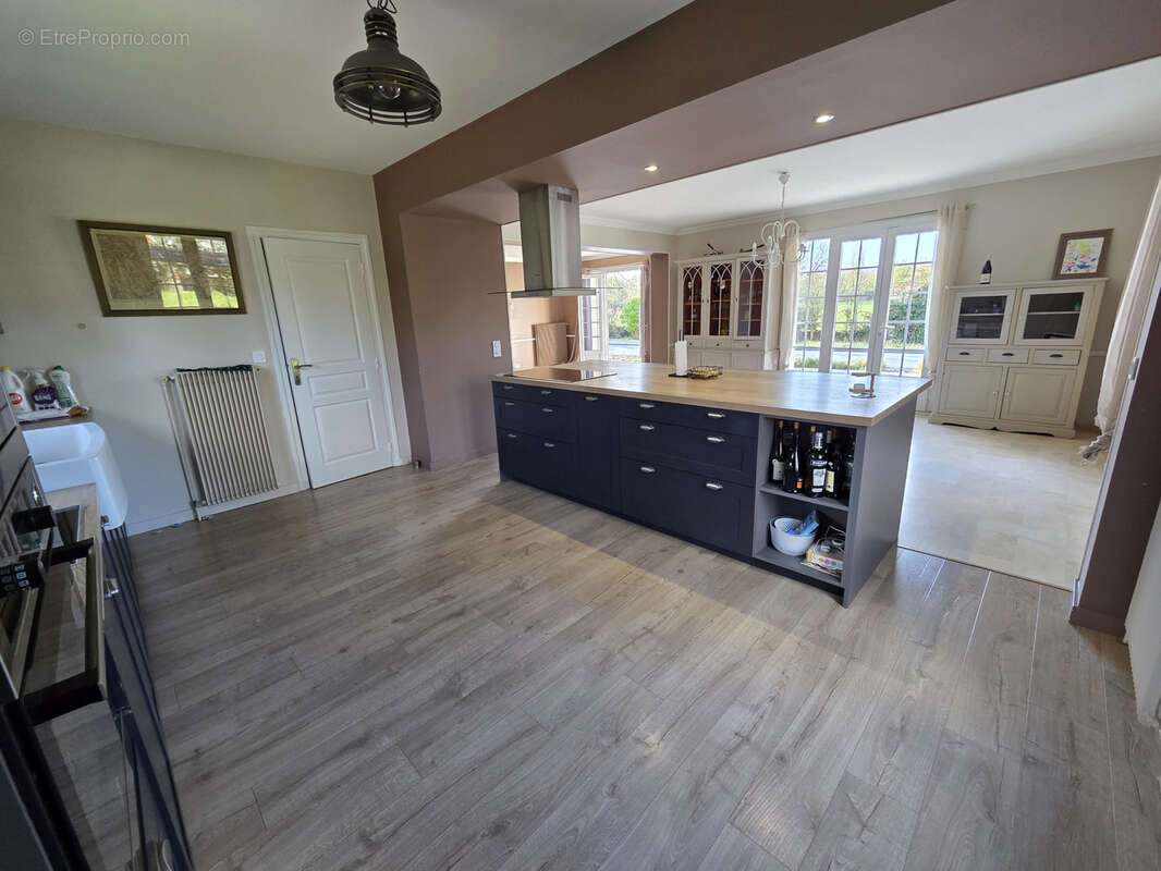 Maison à ROUSSILLON