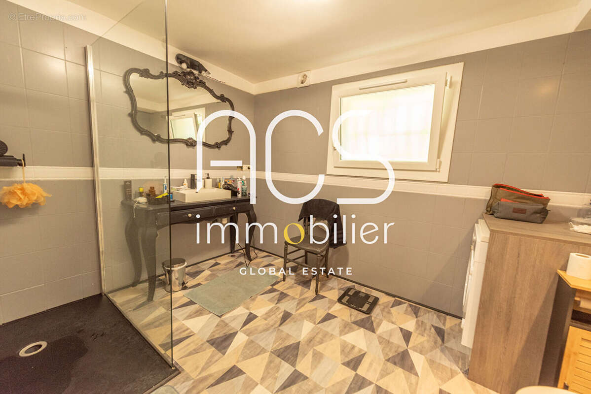 Vente Villa 4 pièces - Fort potentiel - Valescure Saint-Raphaël - photo 13