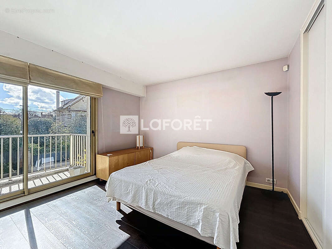 Appartement à LE VESINET