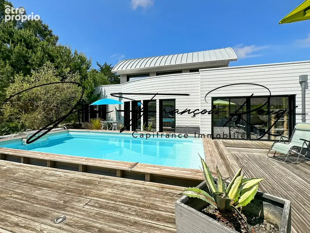 AGON-COUTAINVILLE, à 600 m de la plage, maison d'architecte construite en 2007 de 320 m², avec piscine !!! - photo 3