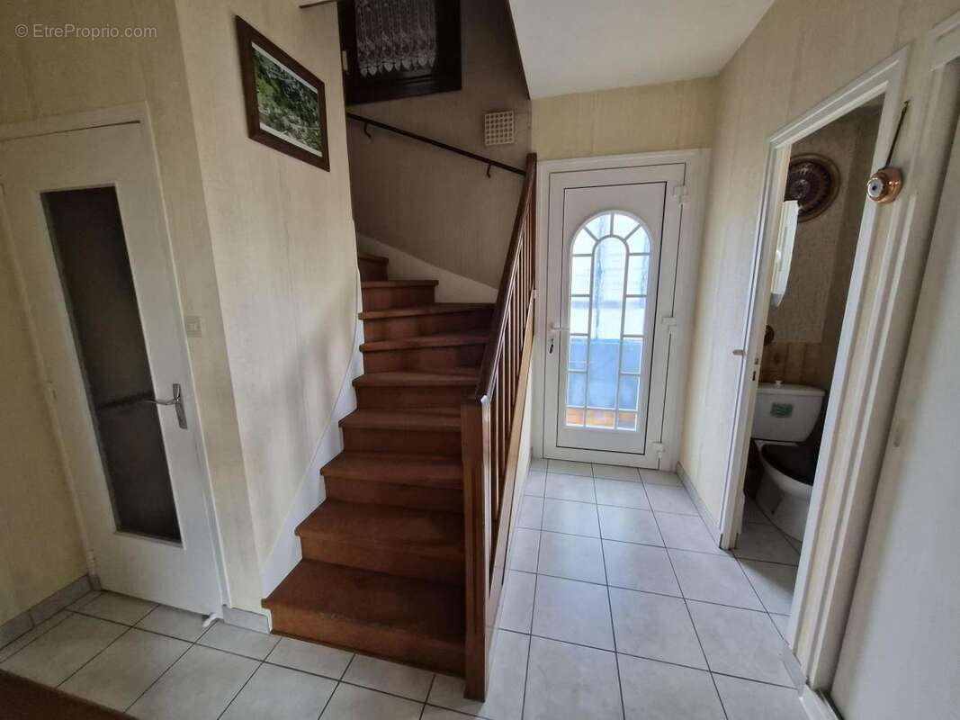 Maison 97 m² à Foug  - photo 2