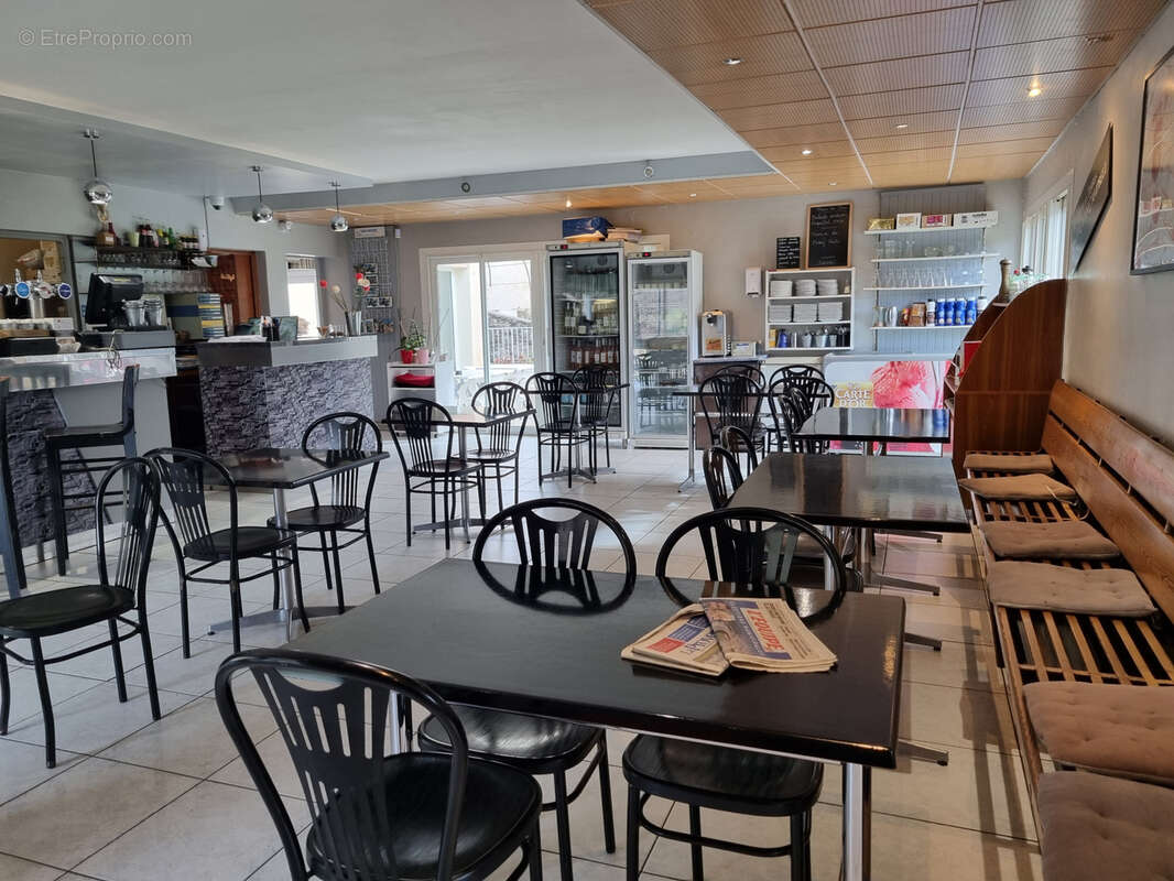 Autre à SAINT-JULIEN-DU-VERDON