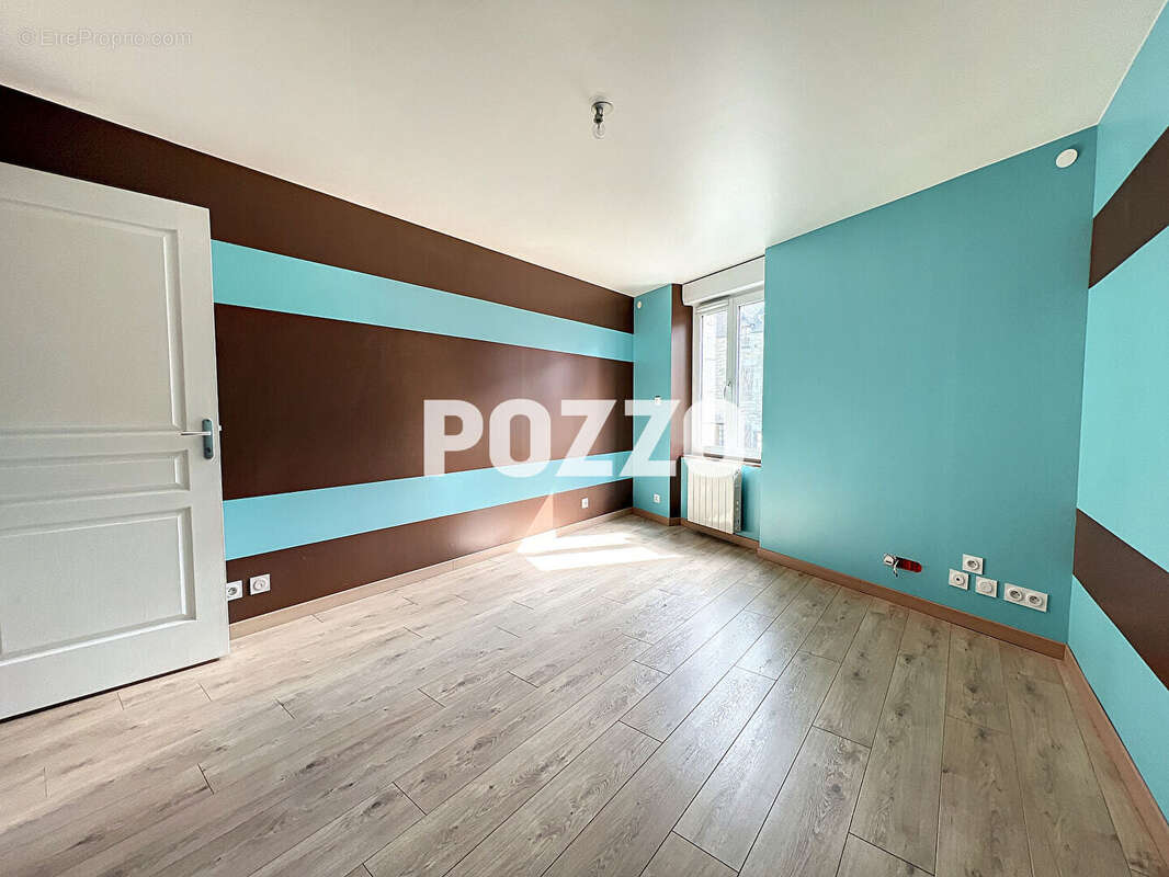 Maison à LA LUCERNE-D&#039;OUTREMER