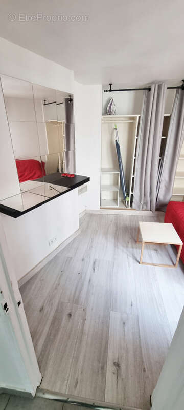 Appartement à PARIS-3E