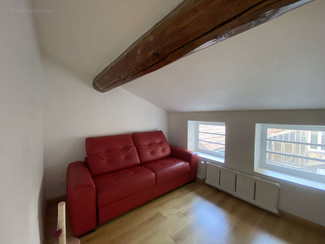 Appartement à SAINT-ETIENNE