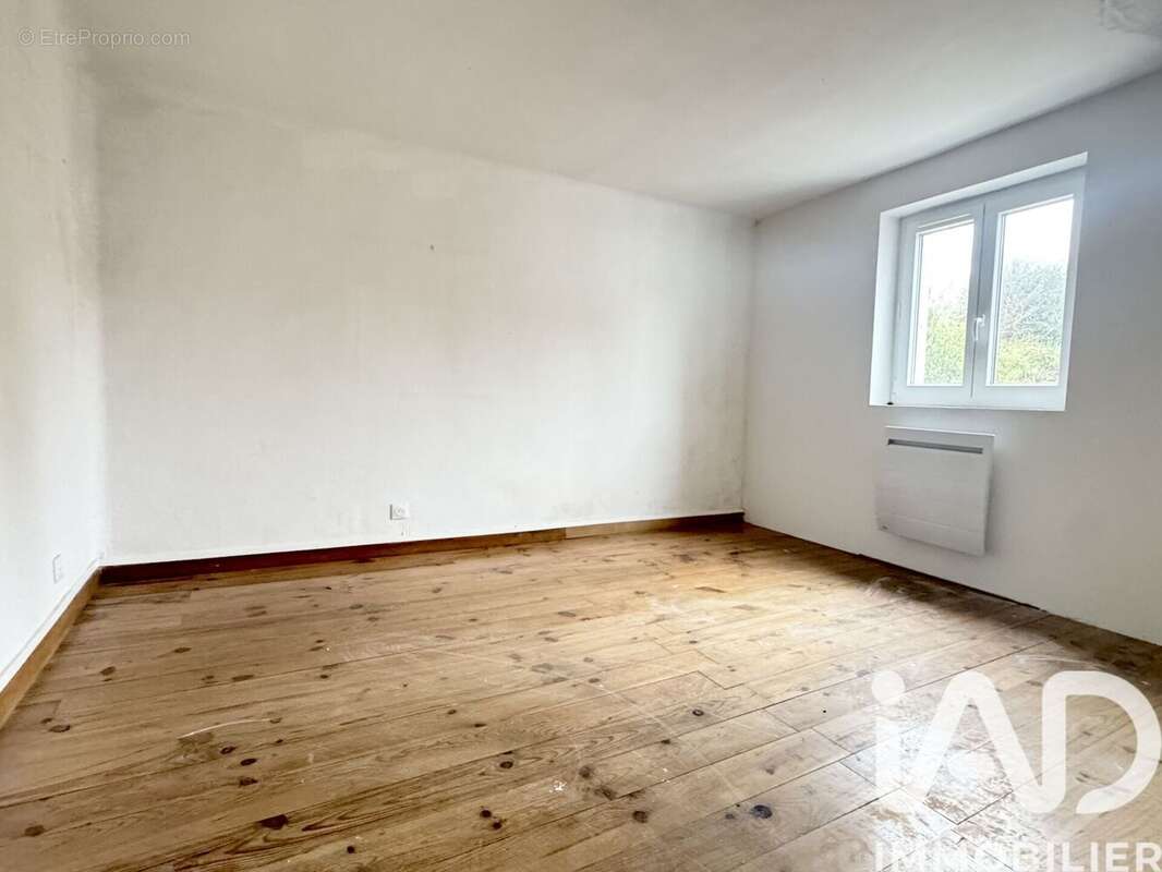 Photo 7 - Maison à SAINT-GERMAIN-LES-CORBEIL