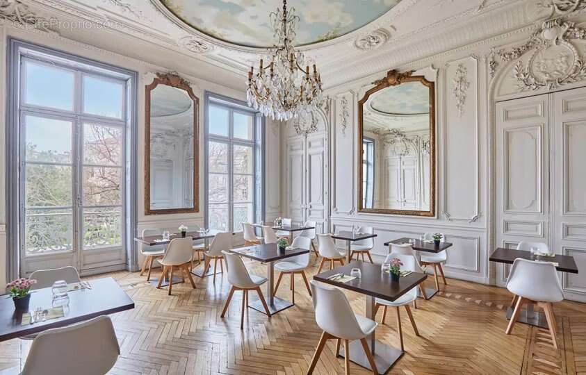 INVESTISSEMENT LOCATIF  MONTPELLIER  Résidence de tourisme Odalys Les Occitanes - 6,93 % de rentabilité - photo 6