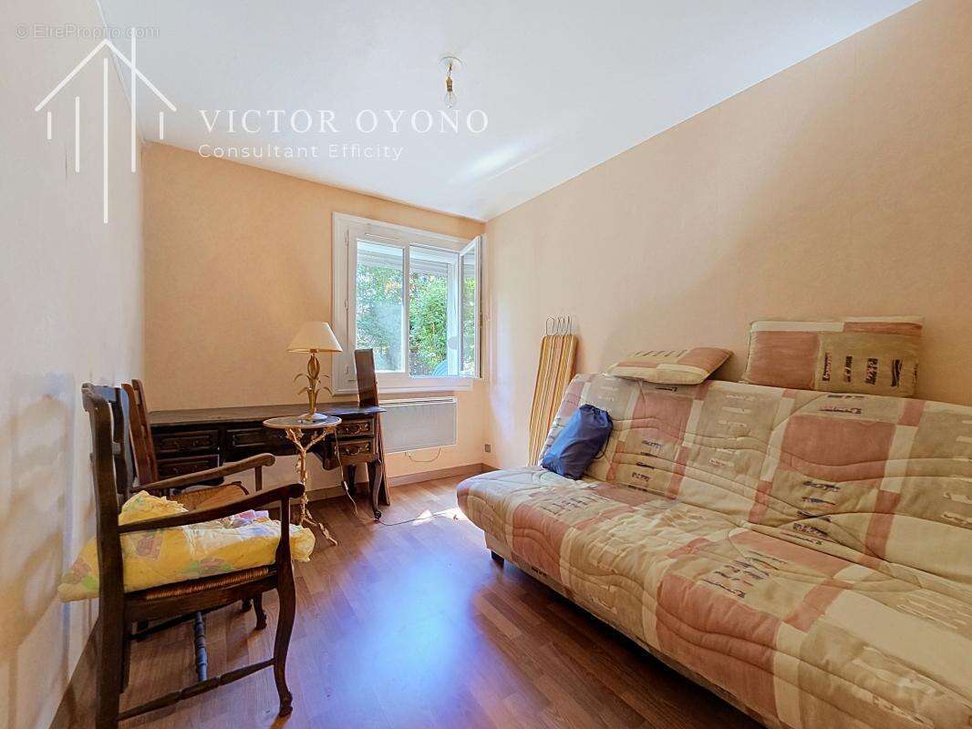 Appartement à SAINT-CYR-SUR-LOIRE