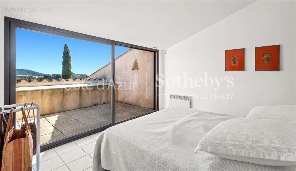 Maison à RAMATUELLE