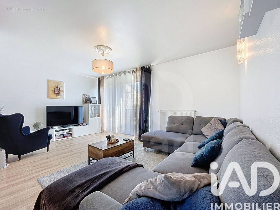 Photo 1 - Maison à PONTAULT-COMBAULT