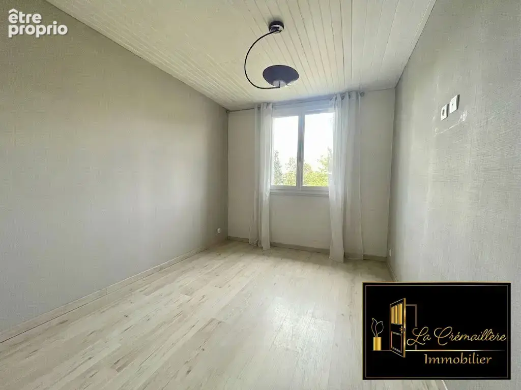 Maison 4 pièces 103 m² à vendre à Dourdan (91410) - photo 8
