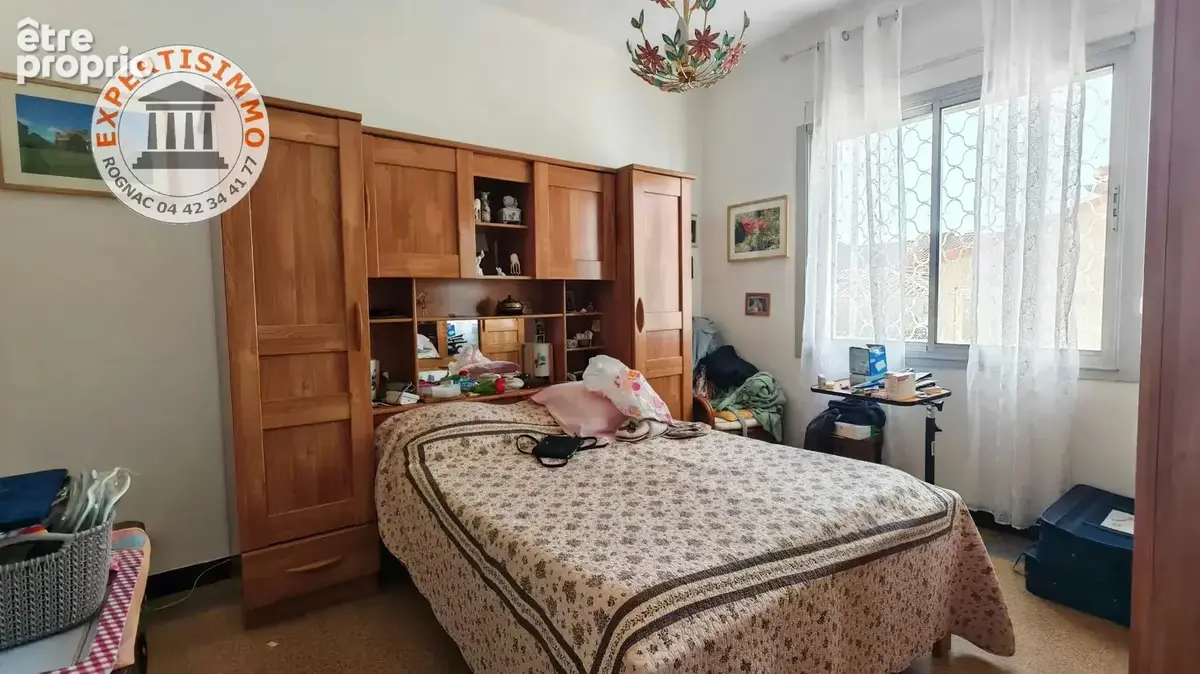 Rognac centre Maison T4 92m² sur 370m² de terrain - photo 4