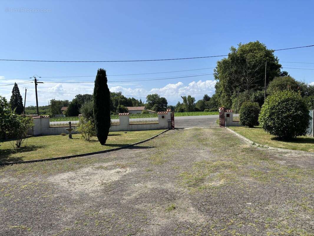 Maison 152 m² à Labarthe-Inard  - photo 9