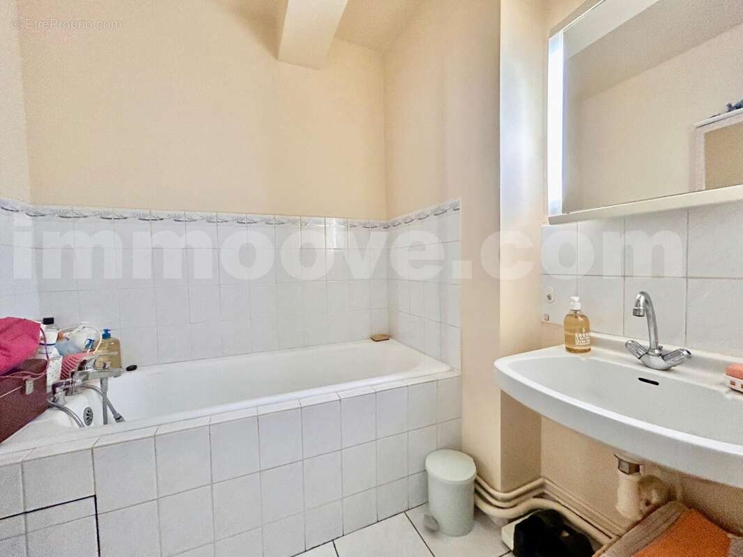 IMG_4813 - Appartement à CHARENTON-LE-PONT