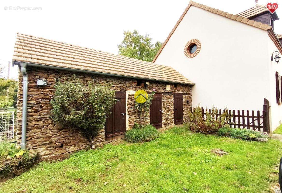 Maison à EGUZON-CHANTOME