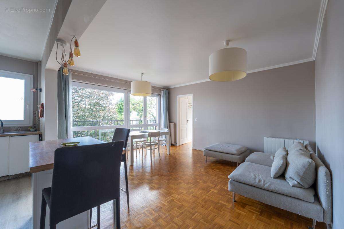 Appartement à CACHAN
