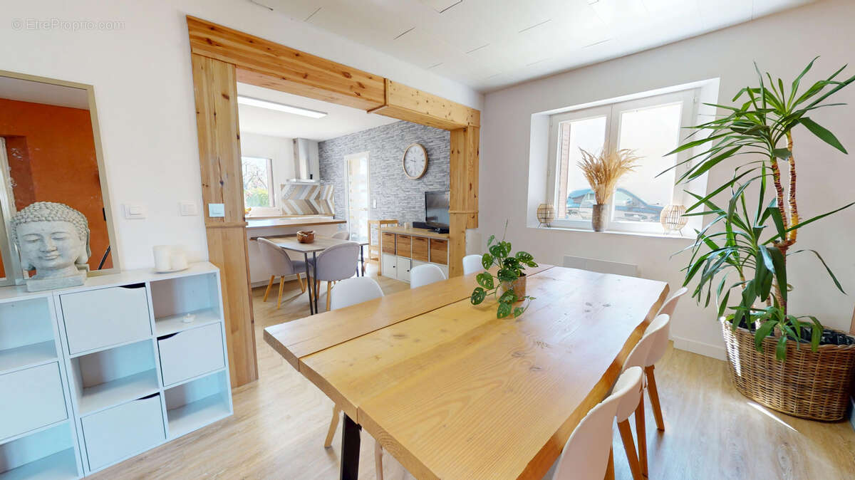 Maison à PONTAILLER-SUR-SAONE