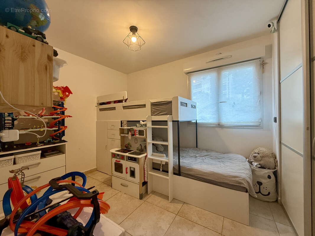 Appartement à ROQUEBRUNE-CAP-MARTIN