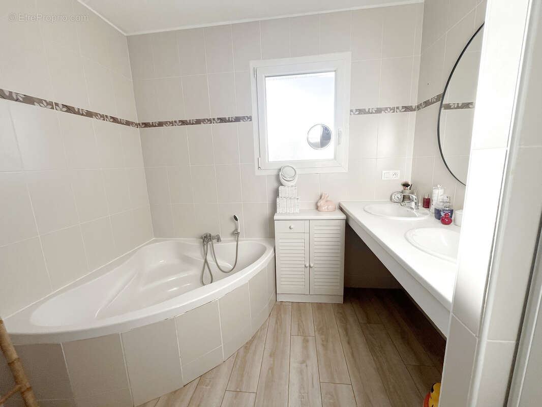 Maison à PEYREHORADE