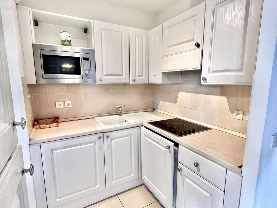 Appartement à ROQUEBRUNE-CAP-MARTIN