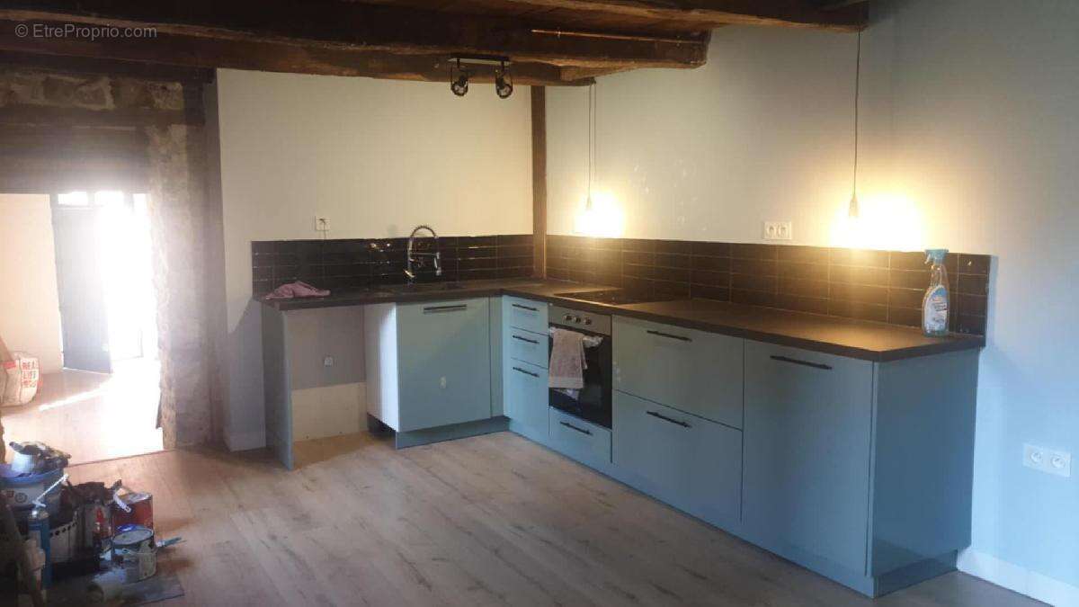 Maison à ROZIERS-SAINT-GEORGES