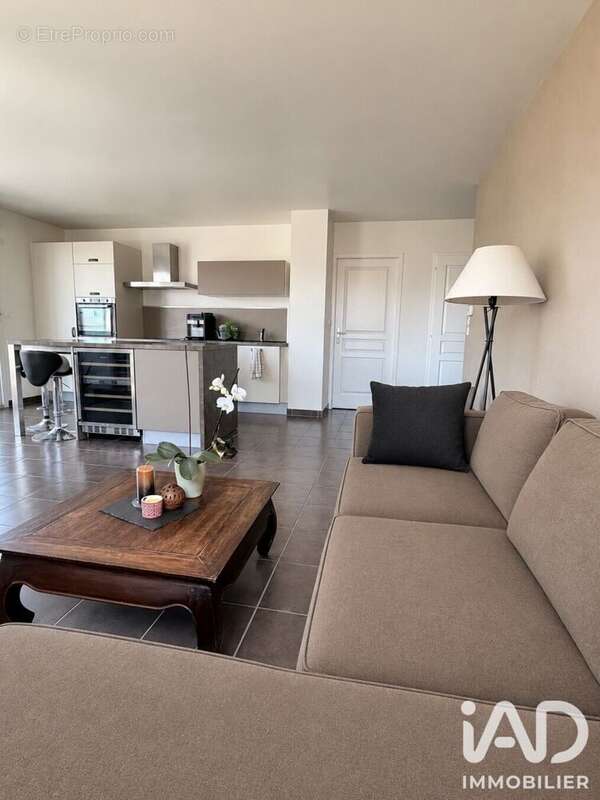 Appartement 82 m² à Saint-Genis-Pouilly  - photo 3
