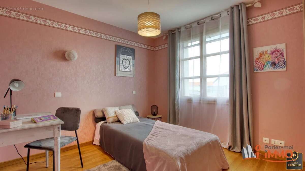 Maison à LA TOURETTE