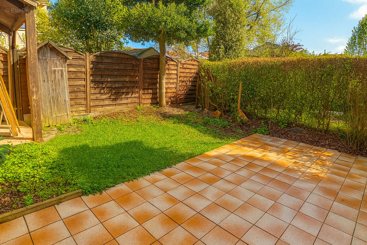 Maison à SAINT-SEBASTIEN-SUR-LOIRE