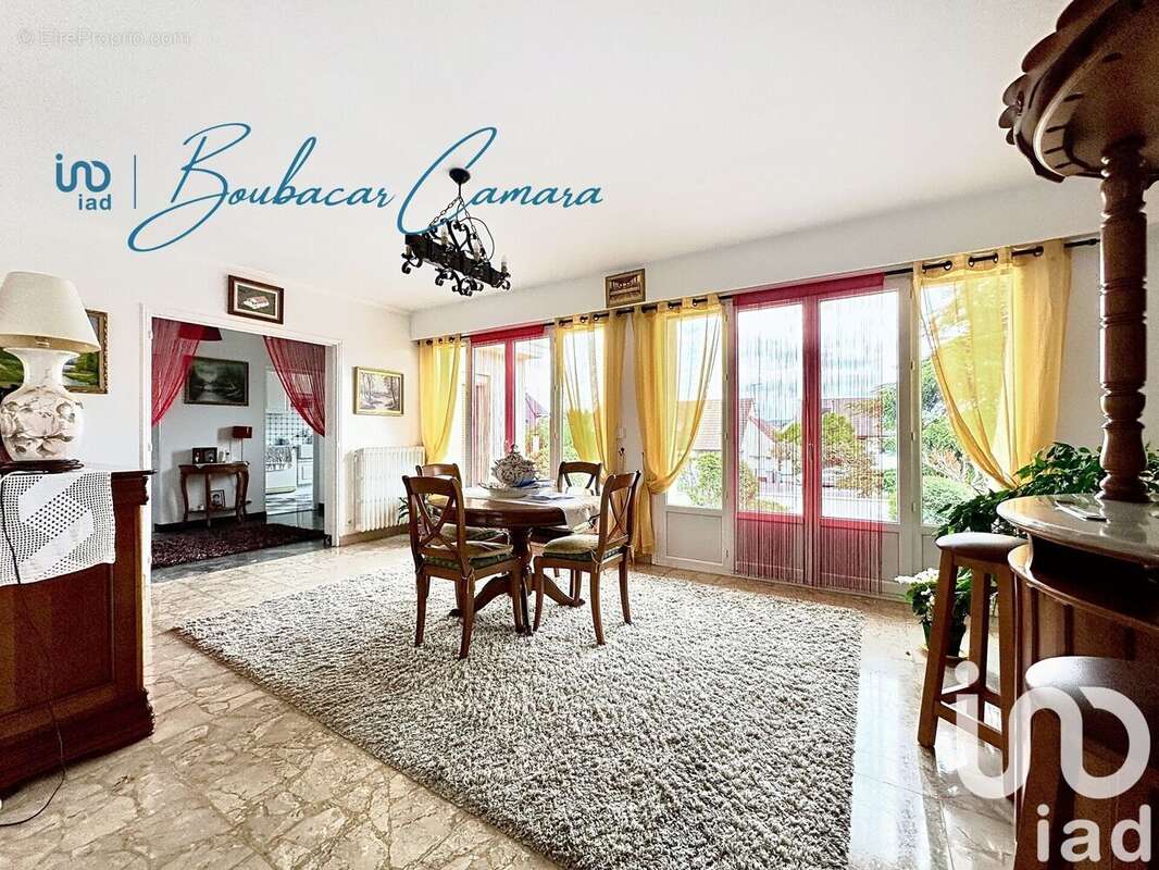 Photo 3 - Maison à SARTROUVILLE