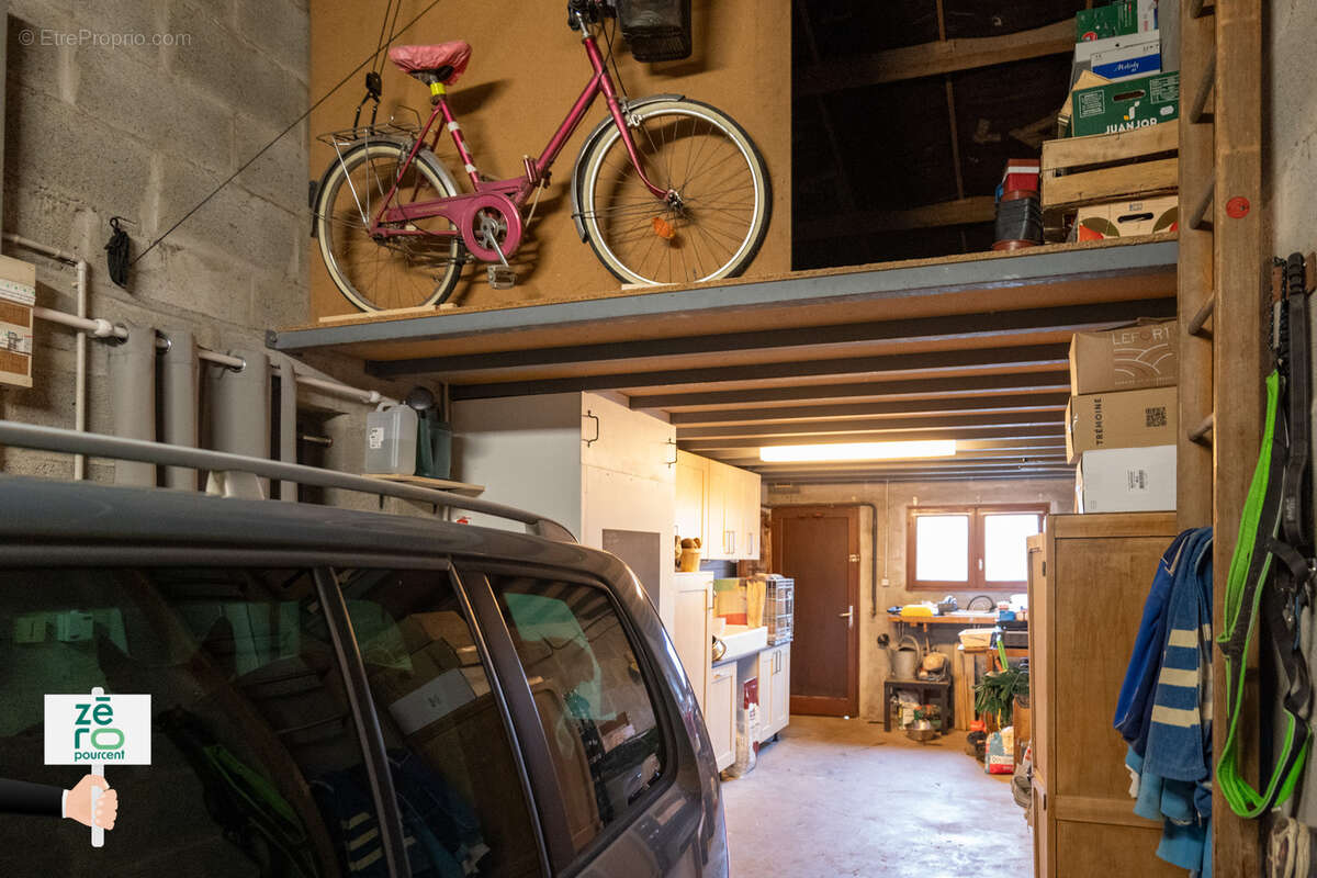 Maison à LES HERBIERS