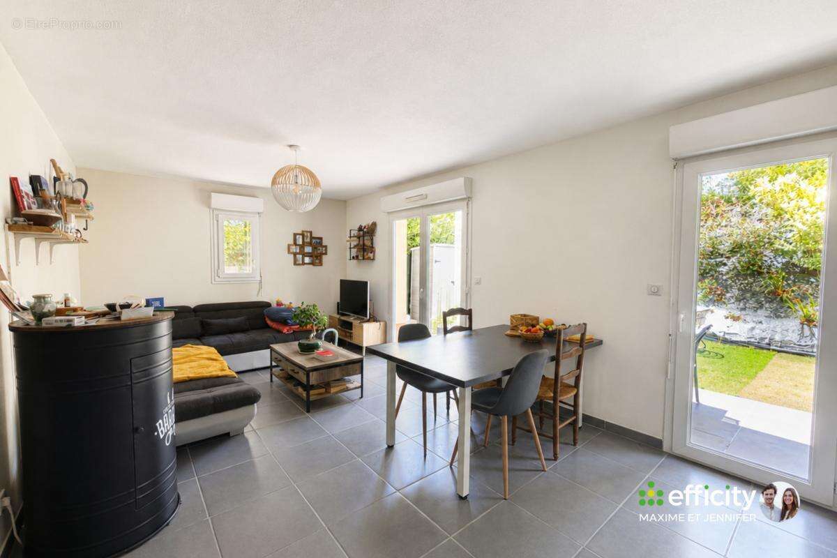 Appartement - photo 2