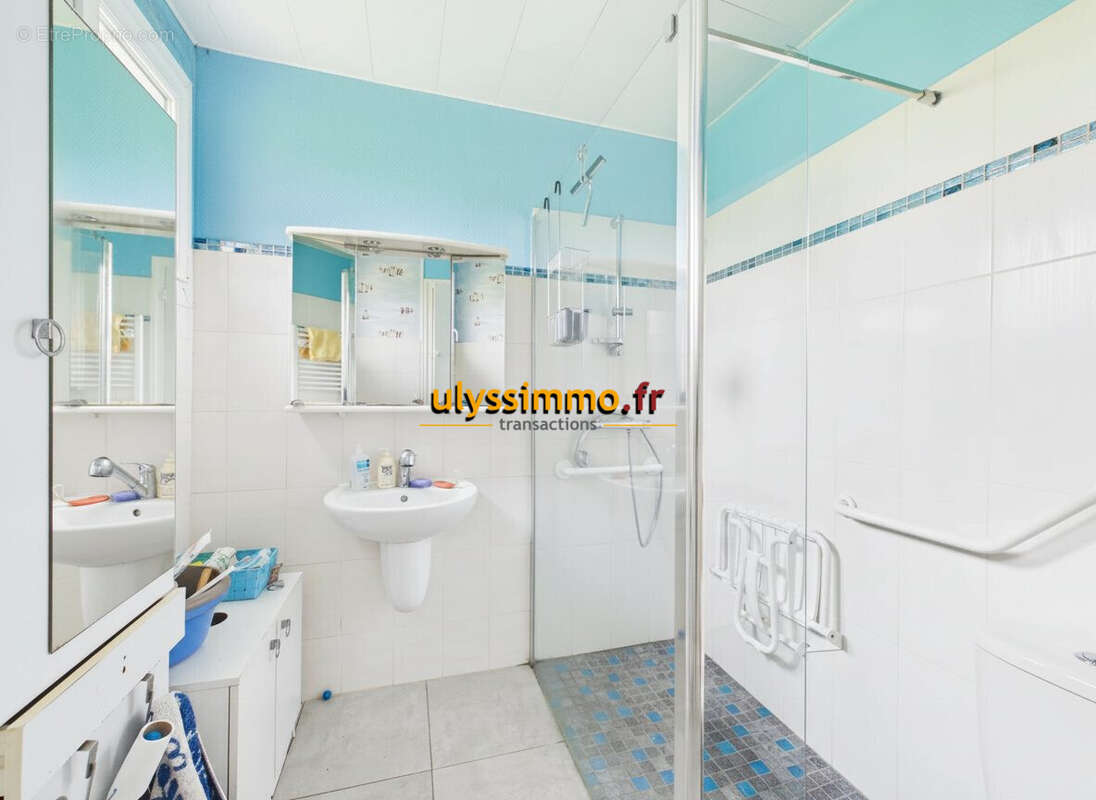 Maison 74 m² à Bayonvillers  - photo 9