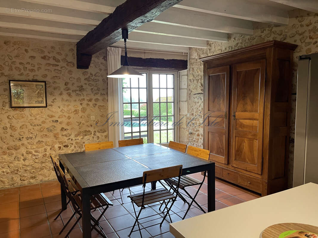 Maison à LA DOUZE