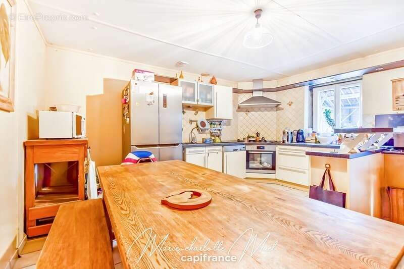 Maison à SAINT-BENIGNE