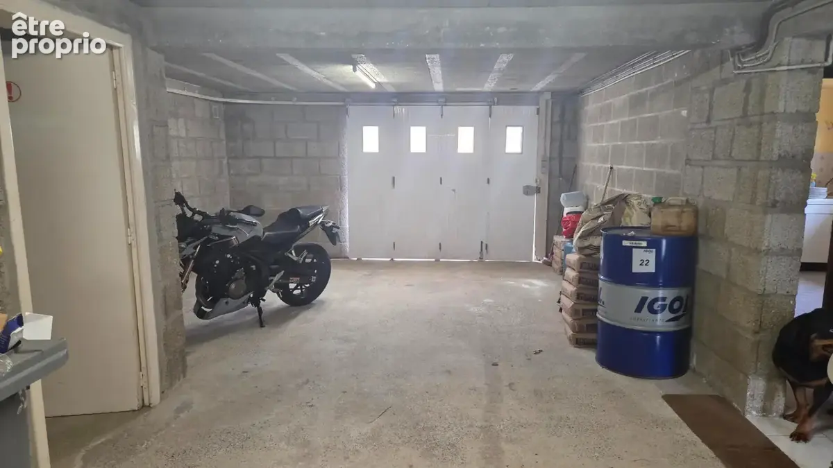 Tonquédec Néo Bretonne sur sous sol total avec dépendance de 70m². - photo 15